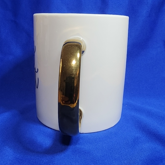 Holiday Style Gold & White Merry & Bright 4" 16 ounce - Picture 3 of 6